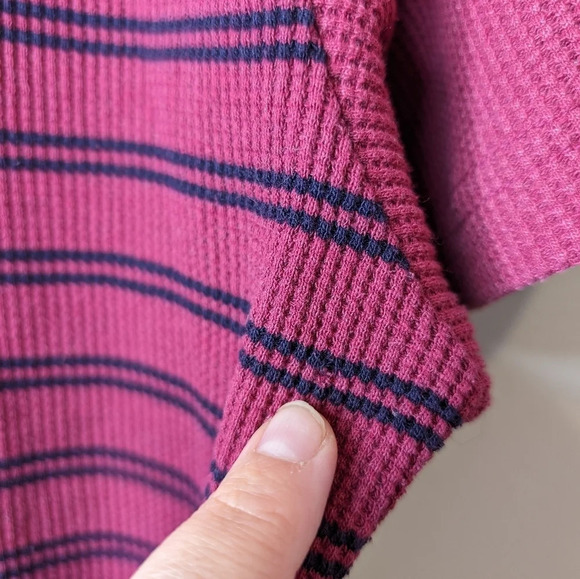 Vintage IMAGE Burgundy Pink & Navy Striped 1/4  Button Neck T Shirt Large - Picture 7 of 7